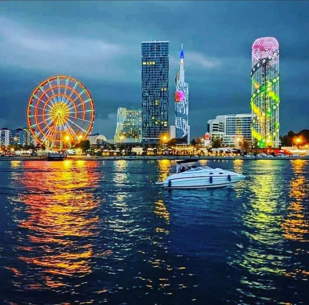 اهم المعالم السياحية في باتومي